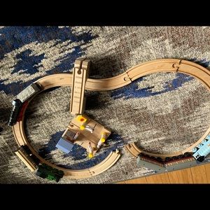 Thomas the train track and 7 trains